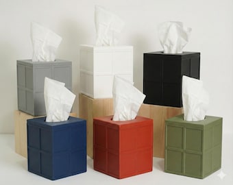 Funda cuadrada para caja de pañuelos con rejilla y tapa. Disponible en varios colores.