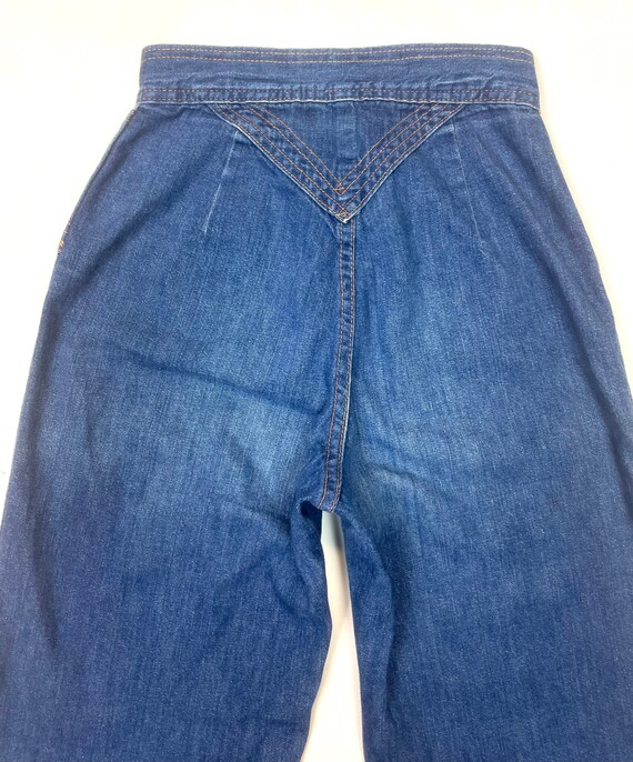 PlushBottom W23 L32 Bell Bottom Jeans Lovely Light Co… Gem
