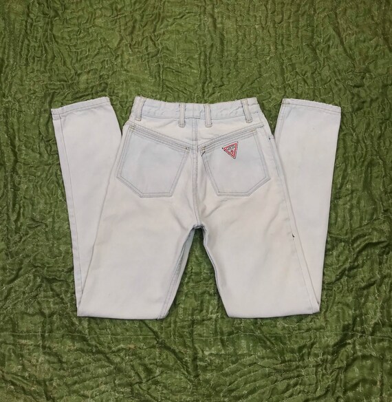 Guess W24 L30.5 USA Vintage Slim Faded Distressed