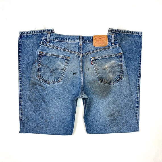 Levis W32 L32.5 USA 550 Vintage Wild Distress Online in India -