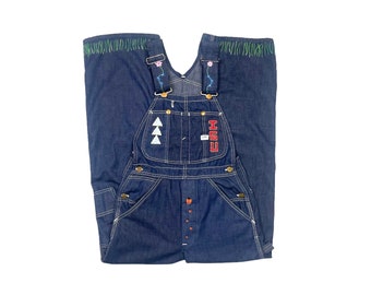 1970’s W24-26 L28 Lee Embroidered Flared Vintage Overalls Iowa State Cotton Blend Slim Petite