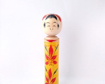 Vintage Kokeshi Doll by Yoshimura Sōshimaru - Tōgatta Style Handcrafted Japanese Kokeshi 19cm - Collectible Japanese Folk Art from Showa Era