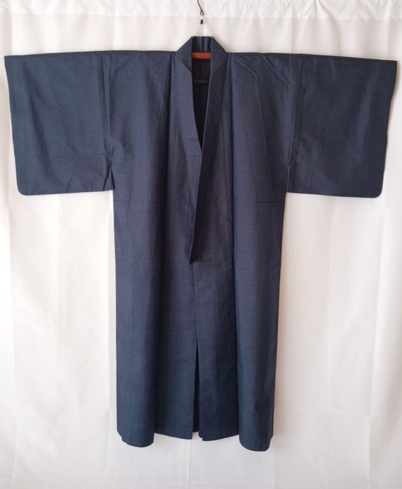 Japanese Men's Kimono Robe in Dark Blue Size L, V… - image 4