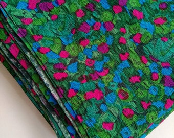 Vintage Abstract Print Fabric: Green Pink Textured Polyester (8.2 yard)