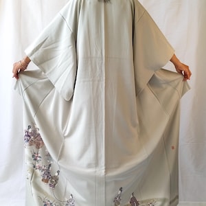 Vintage Irotomesode Kimono in Light Gray Chirimen Silk - Edo Period Motif with Hand-Painted Takarabune Scene - Japanese Kimono Wearable Art