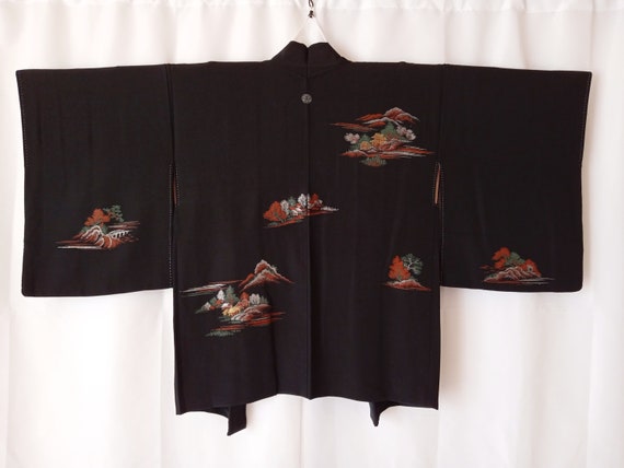 Black Silk Haori Kimono Jacket for Women with Emb… - image 3