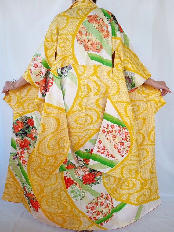 SALE - Vintage Furisode Yellow Kimono Robe with C… - image 1