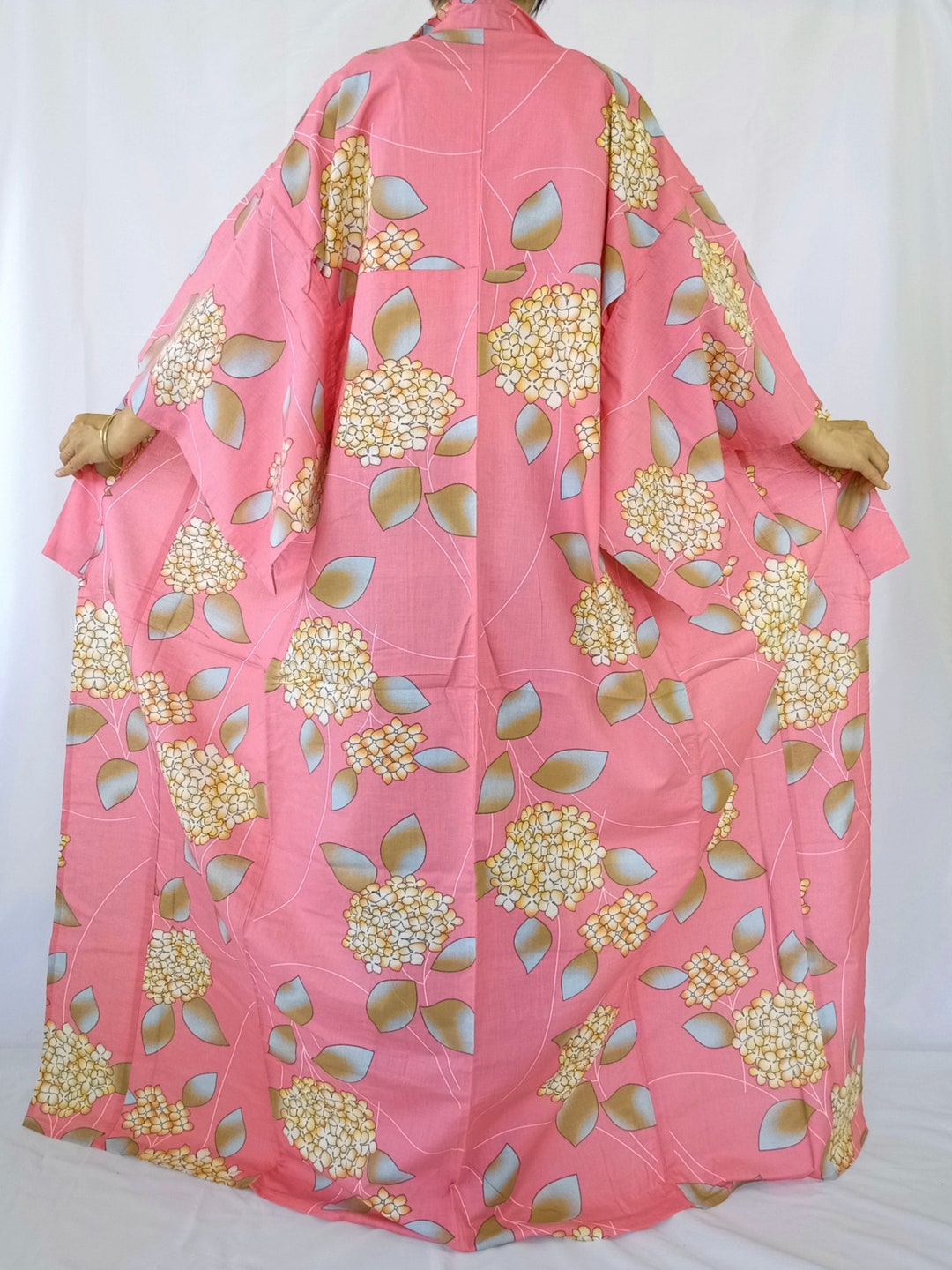 Treat ürself vintage lace Yukata ピンク Women Classic Pink Yukata for Wedding | Japanese Kimono Shop