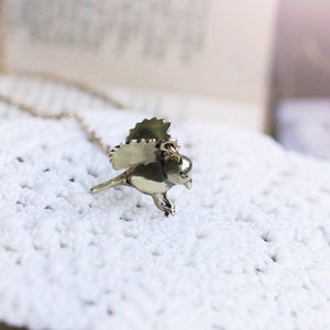 Golden Bird Necklace,Charm Bird Pendant,Everyday Jewelry,Nature Jewelry,Animal Necklace,Brass Bird Necklace,Charm Necklace,Miniature Pendant