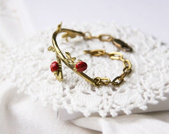 Red LadyBug on Branch Bracelet,LadyBuG Bracelet,Red Beetles Bracelet,Charm LadyBug Bracelet,Gold Brass Bracelet,Everyday Jewelry