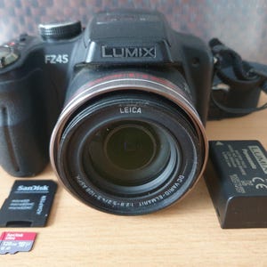 Camera Panasonic LUMIX DMC-FZ45