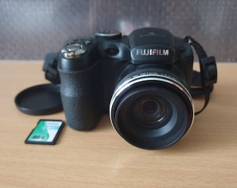 Fujifilm Finepix JV100 Silver Digital Camera & Battery - Etsy