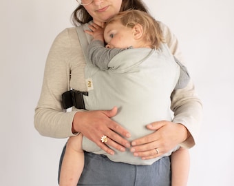 Marsupio porta-bebè ergonomico con clip in lino di lusso (London Light) prodotto nel Regno Unito