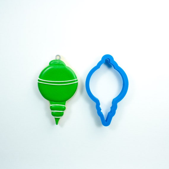 Pointed Retro Christmas Ornament Cookie Cutter | Christmas Cookie Cutter | Fondant Cutter | Ornament Cutter | Retro Cutter