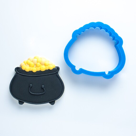 Pot of Gold Cookie Cutter | St Particks Day, Luck, Lucky, Irish, Cauldron, Mini, Frosted, Fondant, Craft, Polymer Clay, Earring, Pottery Il_570xn