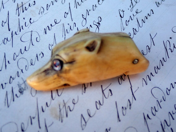 RARE Antique Victorian Carved Fox Head Dog Whistl… - image 1