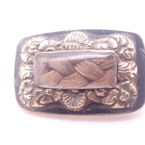 Antique Georgian Mourning Brooch Hair Locket  9ct gold