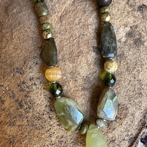 Vintage green gemstone necklace with jade, jasper and citrine