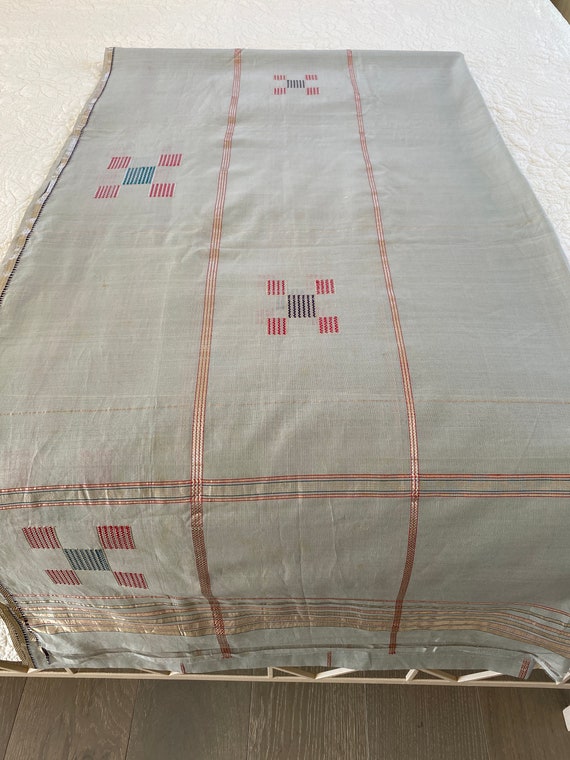 Vintage cotton Indian sari, sage green with red, … - image 5