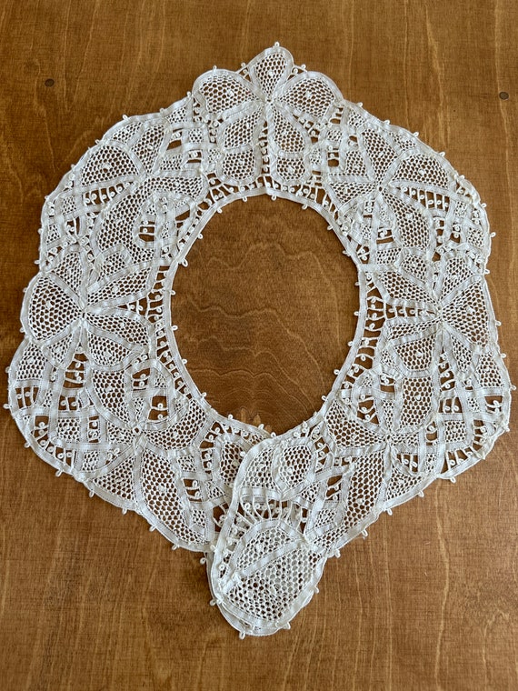 Vintage Brussels fine lace collar - image 3