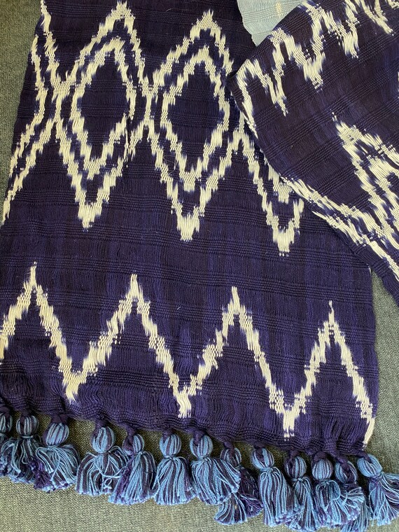 Handwoven vintage Guatemalan ikat dyed cotton sca… - image 7