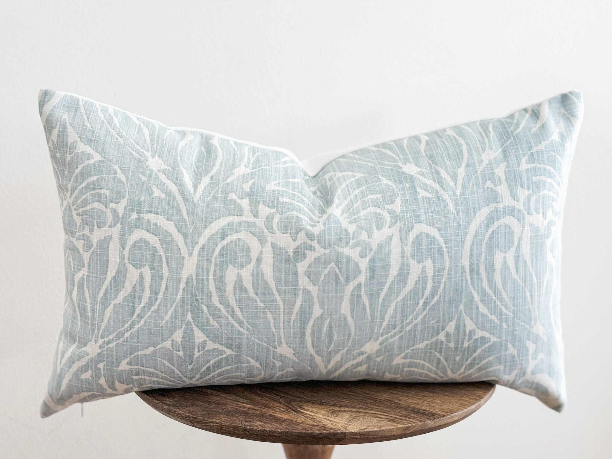 Blue and Cream Paisley Floral Pillow Cover, Abstract Swirl Decorative Throw Accent Pillow, Grandmillenial Decor, Modern Farmhouse Minimalist