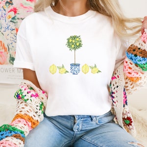 Minimalist Lemon Topiary Tshirt, Coastal Shirt, Grandmillenial Shirt, Plant Lovers Gift, Summer Lemon Tree Shirt, Comfort Colors T Shirt zdjęcie 1
