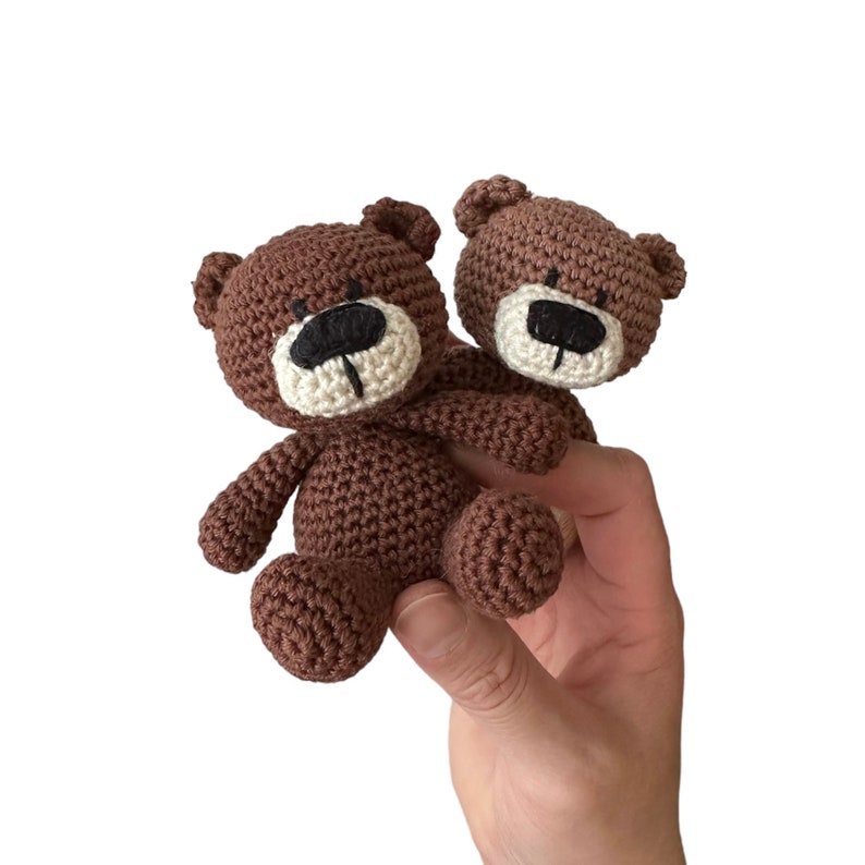 PDF crochetpattern Oso piloto / Haakpatroon pilotenbeer ENG en NL / Amigurumi / crochet / sonajero imagen 4