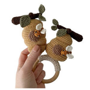 Beehive Rattle PDF Crochetpattern Beehive | Haakpatroon Bijenkorf ENG En NL ...