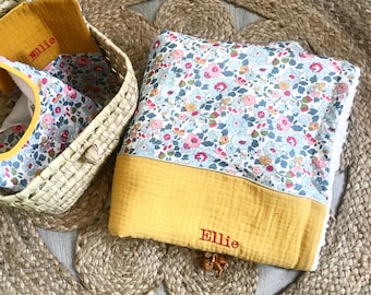 Personalized baby blanket with name – newborn gift – soft baby blanket – baby shower idea – gift for new mom