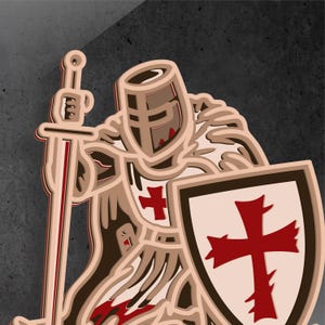 K&ouml;nnte beinhalten: Detaillierte Illustration eines mittelalterlichen Ritters in R&uuml;stung, der ein Schwert und einen Schild h&auml;lt. Der Ritter ist in Braun- und Beiget&ouml;nen dargestellt, mit einem roten Kreuz auf dem Schild. Das Kunstwerk hat einen geschichteten 3D-Effekt auf grauem Hintergrund.