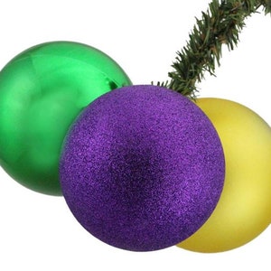 100Mm (4 inches) Mardi Gras Ball Cluster X3