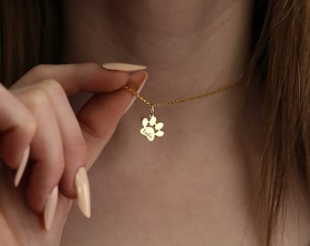Personalized Engraved Paw Print Necklace | Custom Paw Charm Necklace | Keepsake Pet Name Necklace, Pet Memorial Gift, Christmas Gift for Her