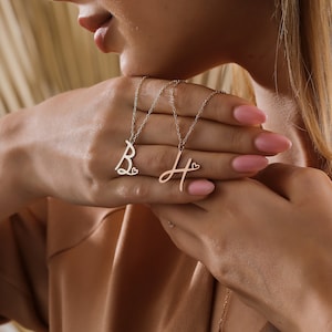 Personalized Initial Necklace with Heart for Women, Personalized Gift for Mom, Custom Letter Necklace, Personalized Jewelry, Christmas Gifts