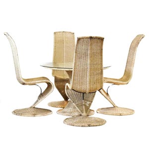 Mesa de comedor circular Marzio Cecchi con sillas tejidas en forma de S - Italiano, 1972