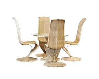 Rare Marzio Cecchi Circular Glazed Pedestal Dining Table Table Complete With A Set of Four S Chairs