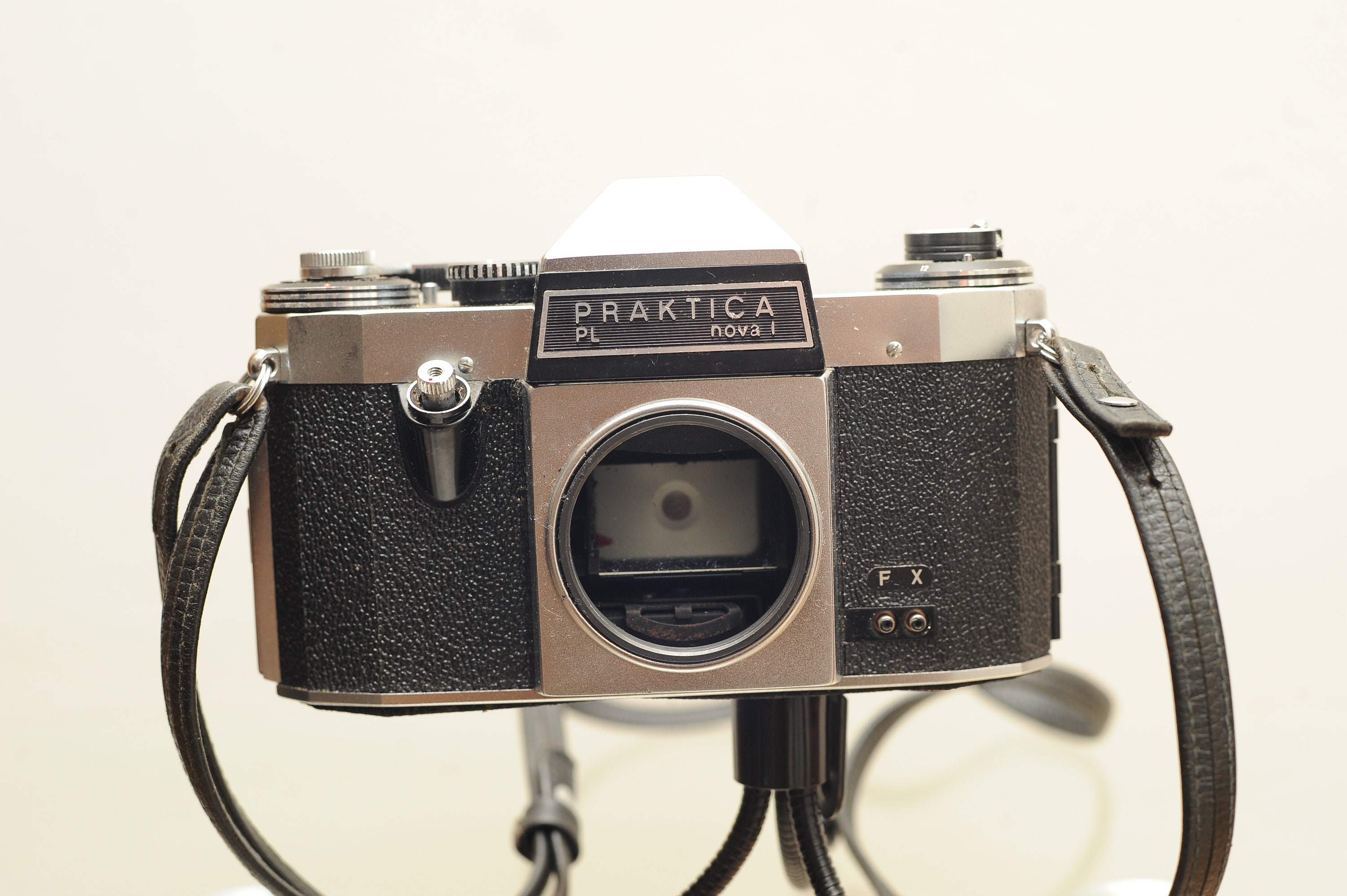 Pentacon Praktica PL Nova I SLR 35mm film camera body only - Etsy 日本
