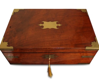 Exquisite Georgian Hand Crafted Thompson Writing Slope With Red Tooled Leather Made by Esteemed Maker Tompson Featuring Royal Warrant