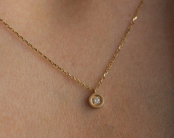 Solitär-Diamantkette aus 14-karätigem Massivgold. Minimalistische Diamantkette. Diamantkette. Layering-Kette.