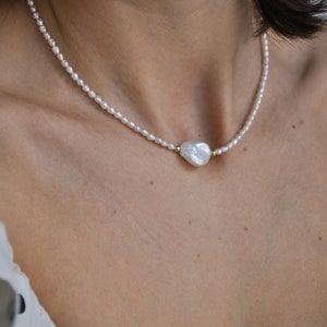 14K Solid Gold Freshwater Pearl Necklace. Dainty Pearl Choker. Anniversary Gift. Gift For Her. image 2