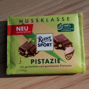 Schokopapier Börse, Minibörse, Pistazie, upcycling, Kartenetui, Geldbeutel, grün/gelb