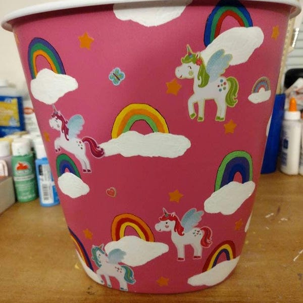 1.5 Gallon Pink Unicorn, Clouds, Stars & Rainbow Trash Can for Girls bedroom, bathroom, Playroom, Office, Art room Home Decor