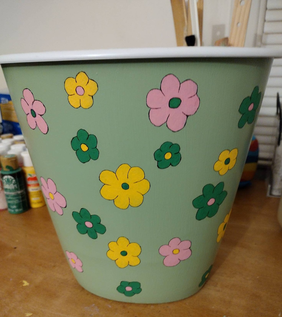 1.5 Gallon Light Green Trash Can With Green, Pink, and Yellow Flowers