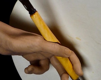 LEFT HANDED Hardwood (Castello Boxwood) and  Nylon Brush Bodhrán Tipper with ergonomic grip - B182