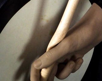 Bodhrán Tipper 12" Hardwood (Maple) with ergonomic grip  - E519