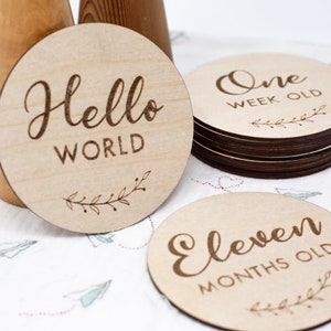 Monthly Baby Milestone Baby Announcement Baby Monthly Milestones Baby Girl Boy Wooden Plaque Milestone Cards Engraved Baby Gift Newborn Gift