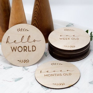 Maandelijkse Baby Milestone Baby Aankondiging Baby Maandelijkse Mijlpalen Baby Girl Boy Houten Plaque Mijlpaal Kaarten Gegraveerd Baby Gift Pasgeboren Gift