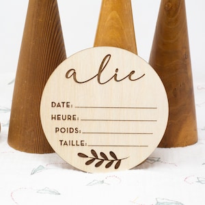 Plaques d’annonce de bébé français | Marqueur de statistiques de naissance de bébé | Plaques en bois de garçon de chéri | Introduction de bébé | EN ANGLAIS