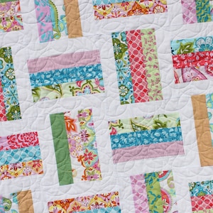 Baby Quilt Pattern, Jelly Roll Quilt Pattern, Lap Quilt Pattern, Beginner Quilt Pattern, Strip Quilt, Easy Quilt Pattern, Splendid, Basic image 4