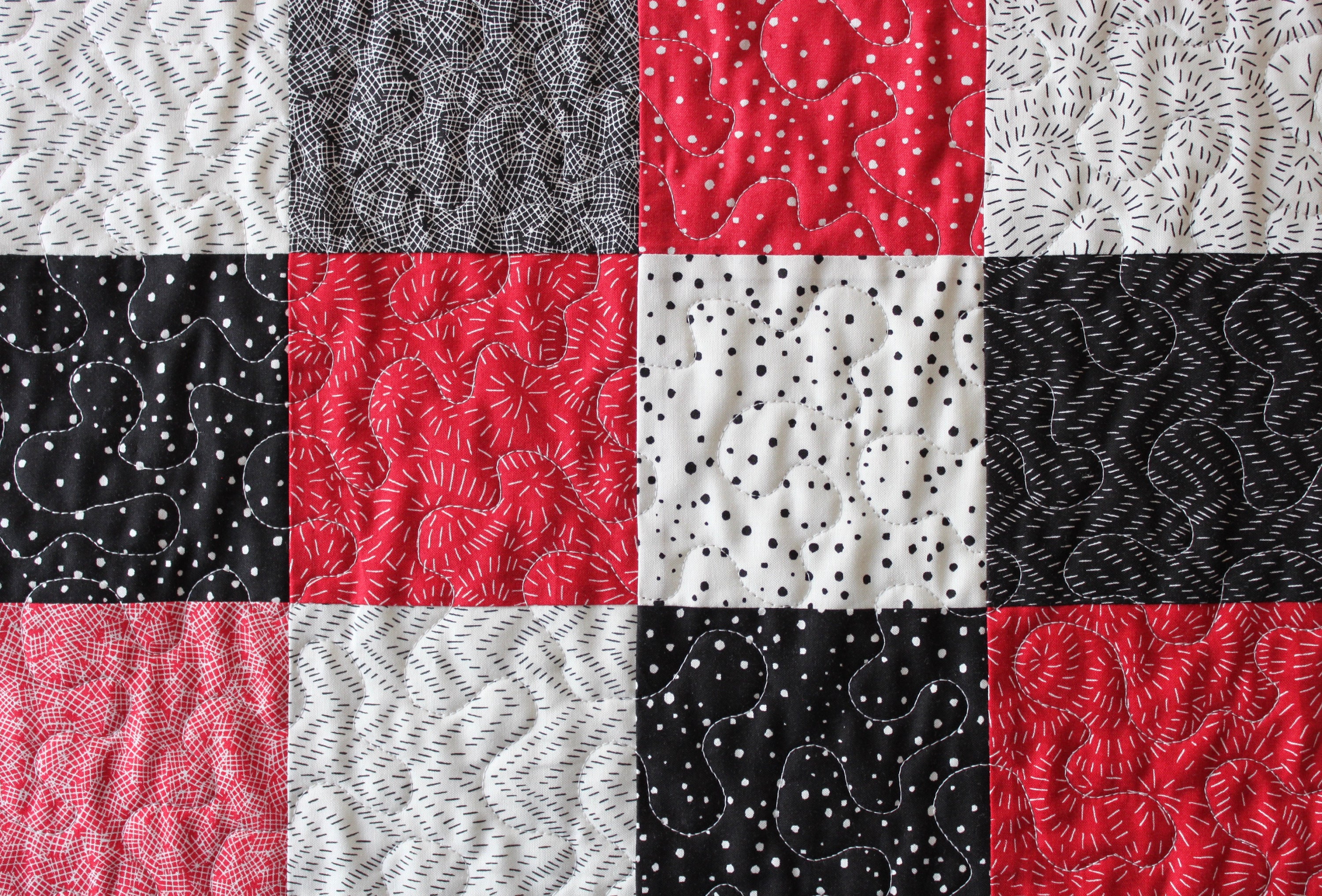 Red and Black Table Runner Black Table Runner Quilted Table Etsy